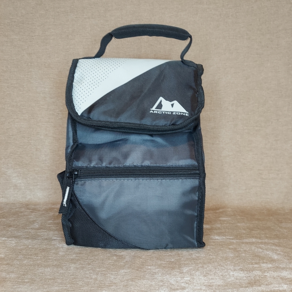 Arctic Zone Dual Compartment Lunch Bag in Black